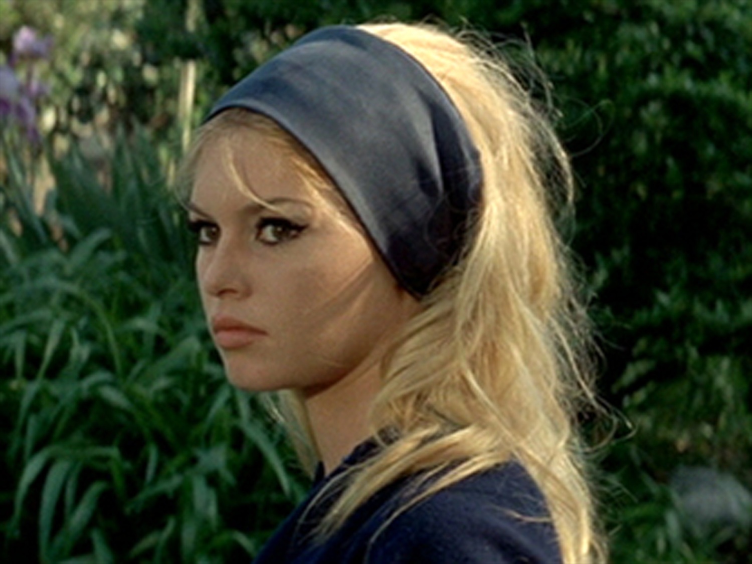 Brigitte Bardot Detail
